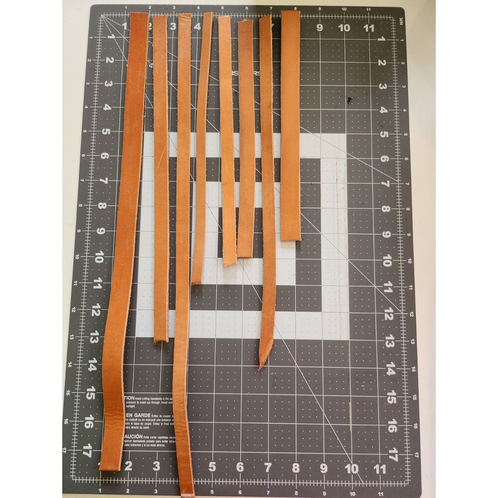 8 Leather Strips of Various Lengths B10 #1